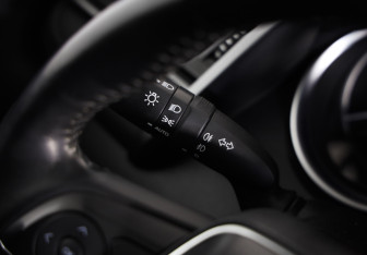 Подержанный автомобиль Toyota Camry Sedan 2021 года (20 фото)