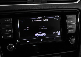 Подержанный автомобиль Skoda Octavia Liftback 2016 года (14 фото)