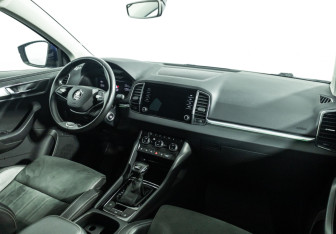 Подержанный автомобиль Skoda Karoq 2020 года (9 фото)
