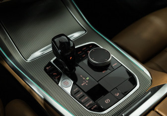 Подержанный автомобиль BMW X5 2019 года (20 фото)