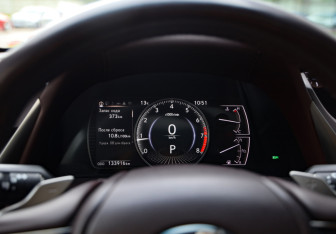 Подержанный автомобиль Lexus ES 2021 года (15 фото)