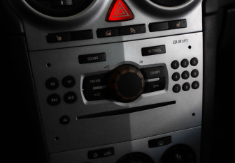 Подержанный автомобиль Opel Corsa 2011 года (14 фото)