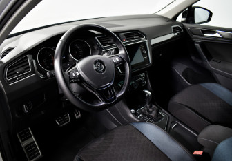 Подержанный автомобиль Volkswagen Tiguan 2019 года (9 фото)