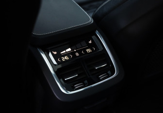 Подержанный автомобиль Volvo XC90 2019 года (23 фото)