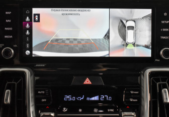 Подержанный автомобиль Kia Sorento 2023 года (20 фото)