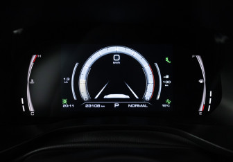 Подержанный автомобиль Haval Jolion 2023 года (12 фото)