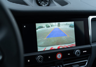 Новый Porsche Macan 2025 (18 фото)