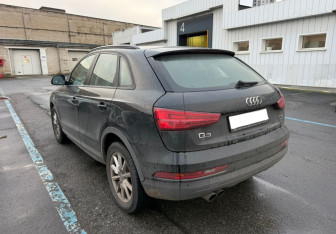 Подержанный автомобиль Audi Q3 2018 года (4 фото)