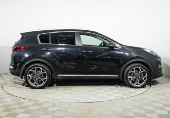 Подержанный автомобиль Kia Sportage 2018 года (4 фото)