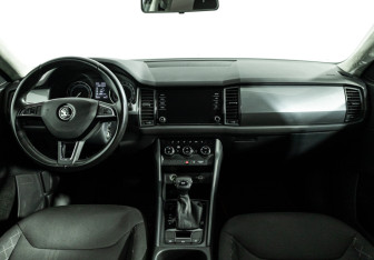 Подержанный автомобиль Skoda Kodiaq 2020 года (13 фото)
