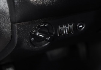 Подержанный автомобиль Dodge Challenger 2019 года (23 фото)