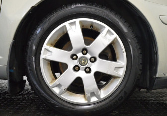 Подержанный автомобиль Toyota Avensis Sedan 2007 года (9 фото)