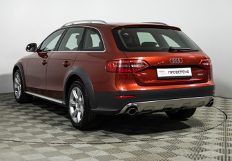 Подержанный автомобиль Audi A4 allroad 2015 года (7 фото)