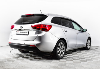 Подержанный автомобиль Kia Ceed Wagon 2016 года (5 фото)