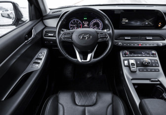 Подержанный автомобиль Hyundai Palisade 2020 года (13 фото)