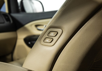 Подержанный автомобиль Kia Carnival 2019 года (27 фото)