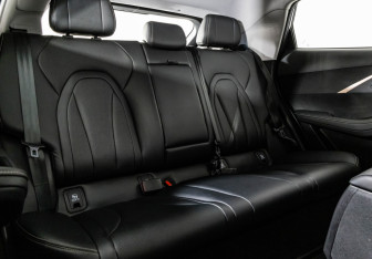 Подержанный автомобиль Omoda C5 2023 года (22 фото)