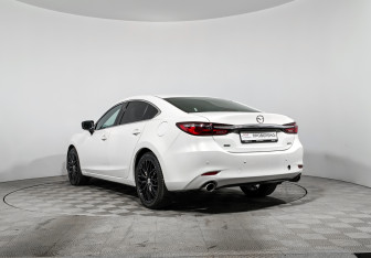 Подержанный автомобиль Mazda 6 Sedan 2023 года (7 фото)