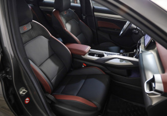 Подержанный автомобиль Belgee X50 2024 года (24 фото)