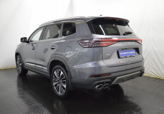 Подержанный автомобиль Chery Tiggo 8 Pro Max 2023 года (7 фото)