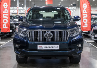 Подержанный автомобиль Toyota Land Cruiser Prado 2018 года (3 фото)