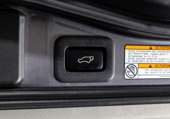 Подержанный автомобиль Mitsubishi Montero Sport 2022 года (39 фото)