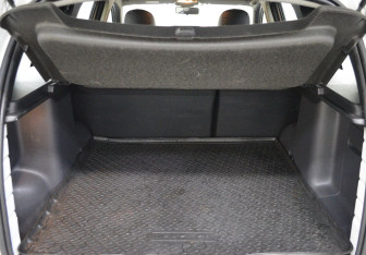 Подержанный автомобиль Renault Duster 2015 года (15 фото)