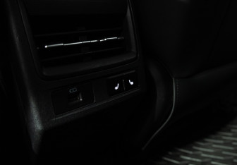 Подержанный автомобиль Omoda C5 2023 года (23 фото)