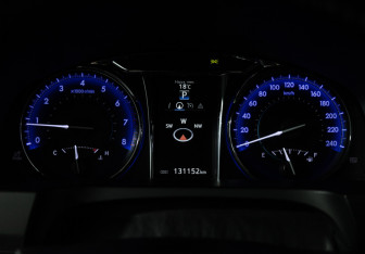 Подержанный автомобиль Toyota Camry Sedan 2016 года (12 фото)