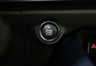 Подержанный автомобиль Haval F7 2023 года (21 фото)