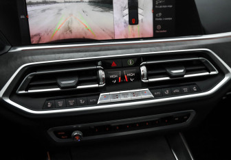 Подержанный автомобиль BMW X5 2019 года (17 фото)