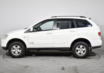 Подержанный автомобиль SsangYong Kyron 2012 года (8 фото)