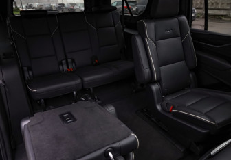 Подержанный автомобиль Cadillac Escalade Suv 2021 года (29 фото)