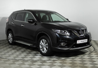 Подержанный автомобиль Nissan X-Trail 2017 года (3 фото)