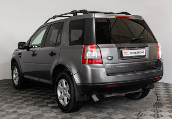 Подержанный автомобиль Land Rover Freelander 2007 года (7 фото)