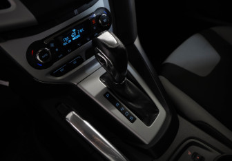 Подержанный автомобиль Ford Focus Hatchback 2013 года (11 фото)