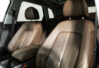 Подержанный автомобиль Audi Q5 2017 года (17 фото)