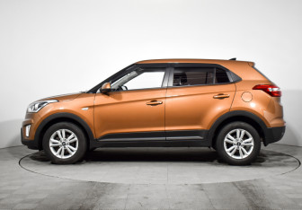 Подержанный автомобиль Hyundai Creta 2018 года (8 фото)