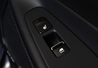 Подержанный автомобиль Hyundai Santa Fe 2022 года (32 фото)