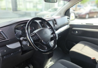Подержанный автомобиль Citroen SpaceTourer 2020 года (14 фото)