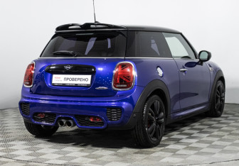 Подержанный автомобиль MINI Hatch 2019 года (5 фото)