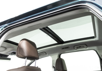 Подержанный автомобиль Exeed VX 2022 года (15 фото)