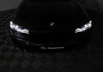 Подержанный автомобиль BMW X7 2019 года (37 фото)