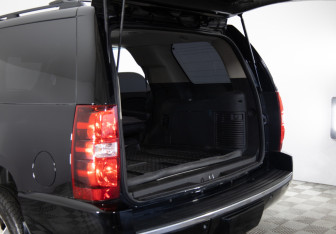 Подержанный автомобиль Chevrolet Tahoe 2012 года (24 фото)