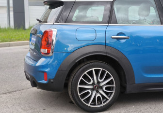 Подержанный автомобиль MINI Countryman 2017 года (8 фото)