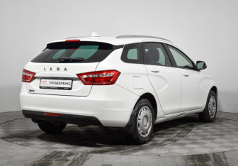 Подержанный автомобиль LADA (ВАЗ) Vesta Sedan 2017 года (5 фото)