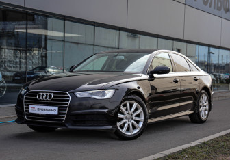 Подержанный автомобиль Audi A6 Sedan 2016 года (1 фото)