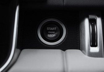 Подержанный автомобиль Land Rover Range Rover 2020 года (24 фото)