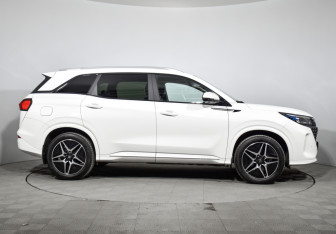 Подержанный автомобиль Evolute i-SPACE 2024 года (4 фото)