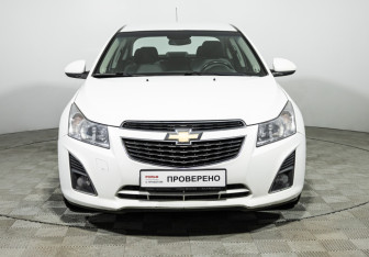 Подержанный автомобиль Chevrolet Cruze Sedan 2013 года (2 фото)